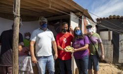 Campanha Solidária do SINDIFES doa fogão para projeto que atende 200 famílias da ocupação Terra Nossa, no Taquaril em Belo Horizonte 2 Campanha Solidária do SINDIFES doa fogão para projeto que atende 200 famílias da ocupação Terra Nossa, no Taquaril em Belo Horizonte 2