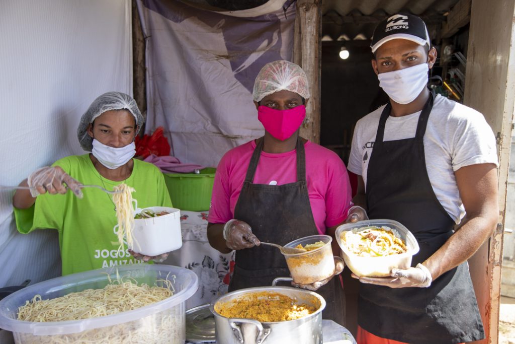 Campanha Solidária do SINDIFES doa fogão para projeto que atende 200 famílias da ocupação Terra Nossa, no Taquaril em Belo Horizonte 3