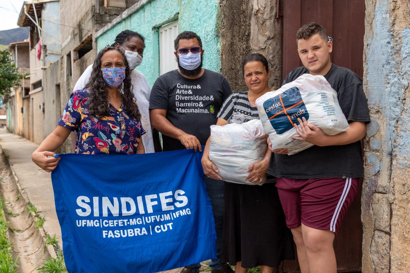 SINDIFES entrega doação de 70 cestas para famílias em vulnerabilidade, da Vila Cemig, Esperança e Alto das Antenas, na região do Barreiro, em Belo Horizonte 1