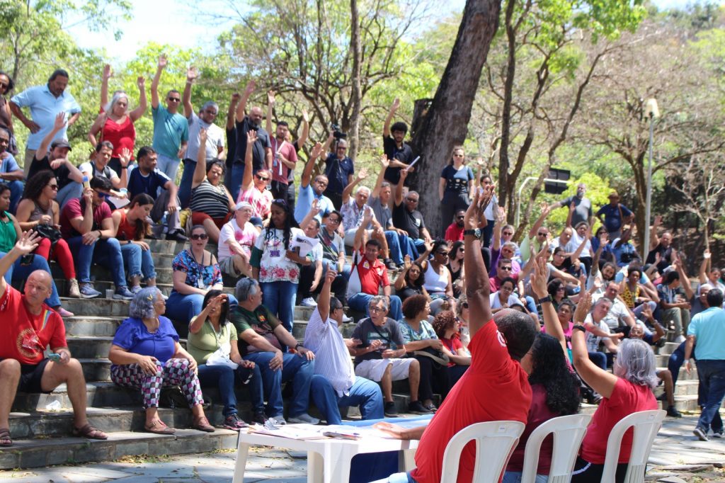Base do SINDIFES aprova princípios da Carreira que serão defendidos na Plenária da FASUBRA 1